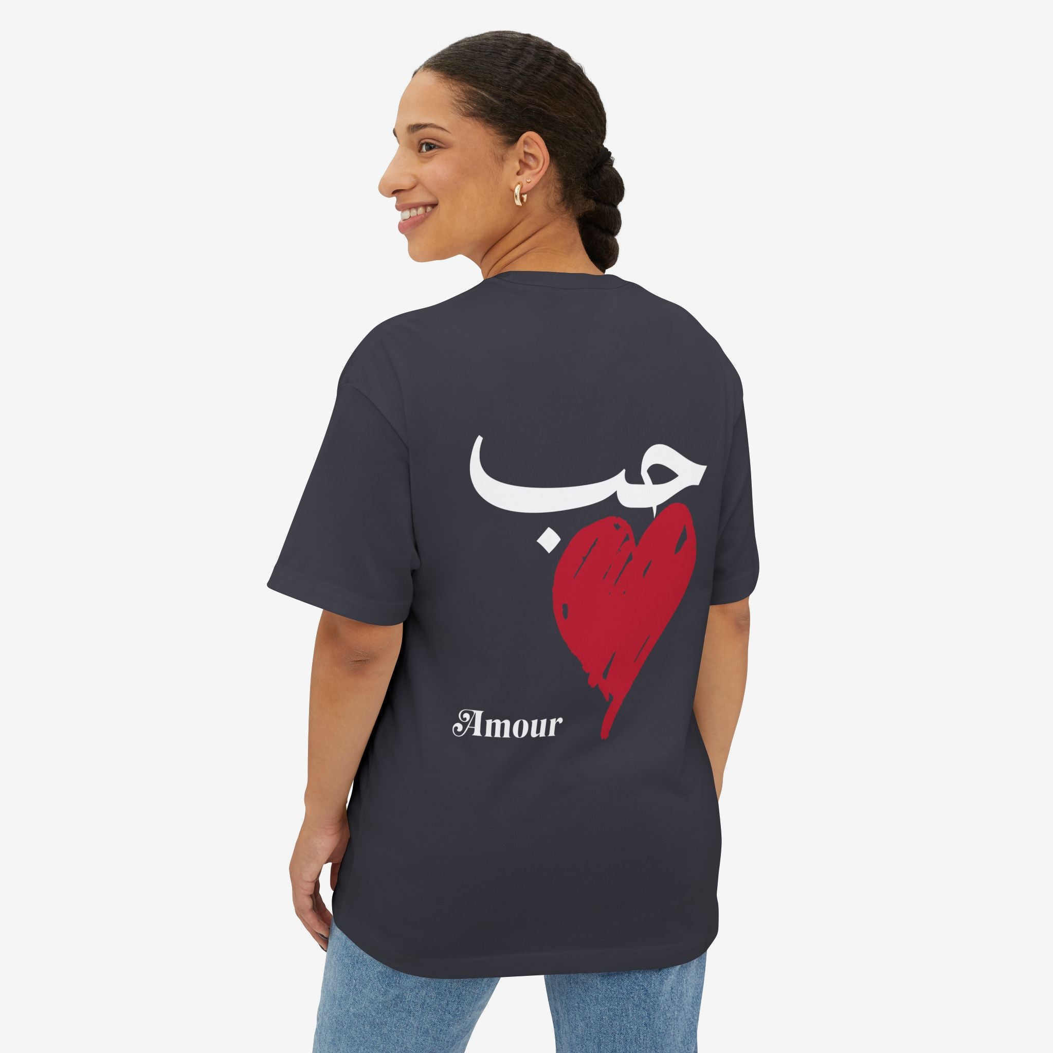 AMOUR HEART GRAPHIC T-SHIRT | BILINGUAL LOVE STATEMENT TEE