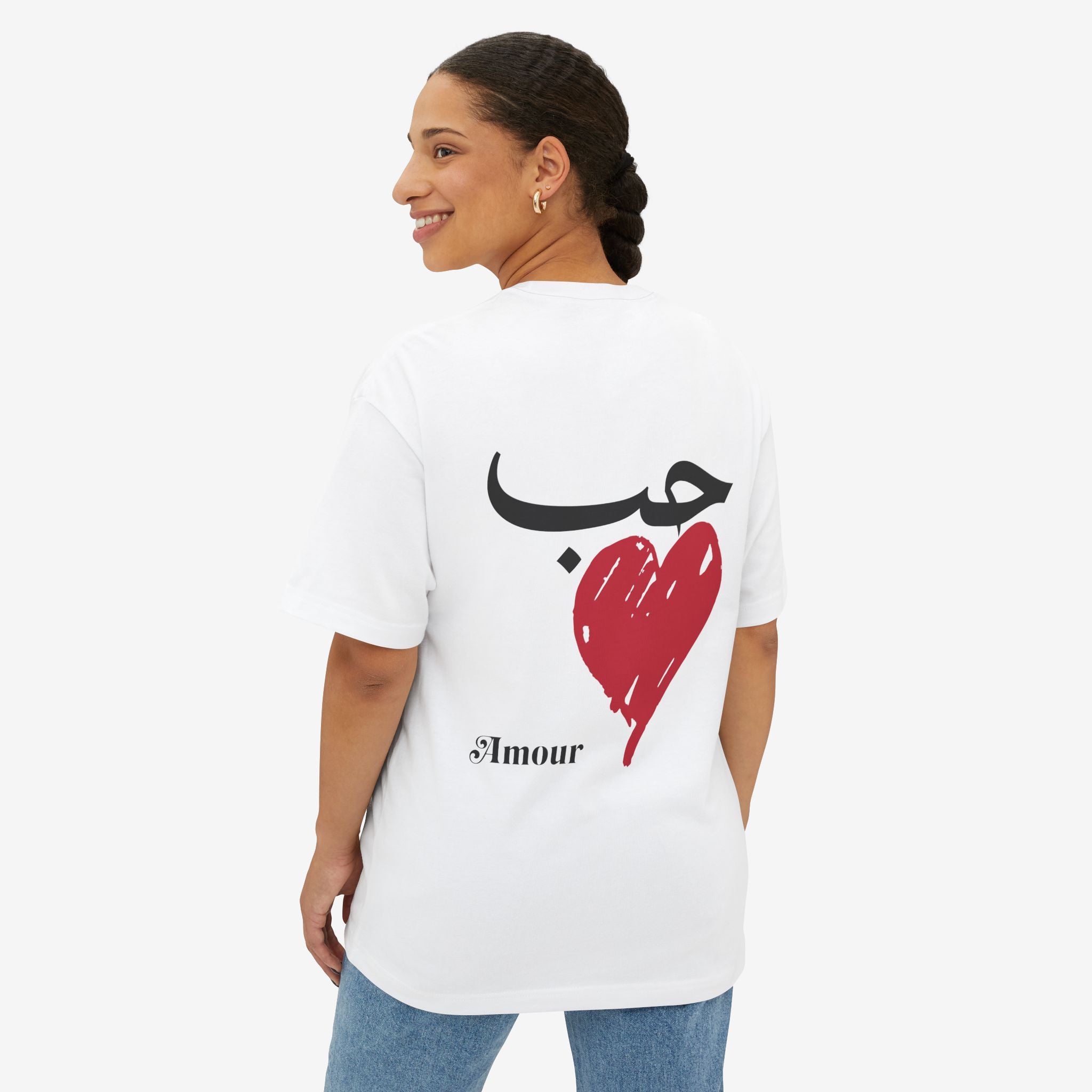 AMOUR HEART GRAPHIC T-SHIRT | BILINGUAL LOVE STATEMENT TEE