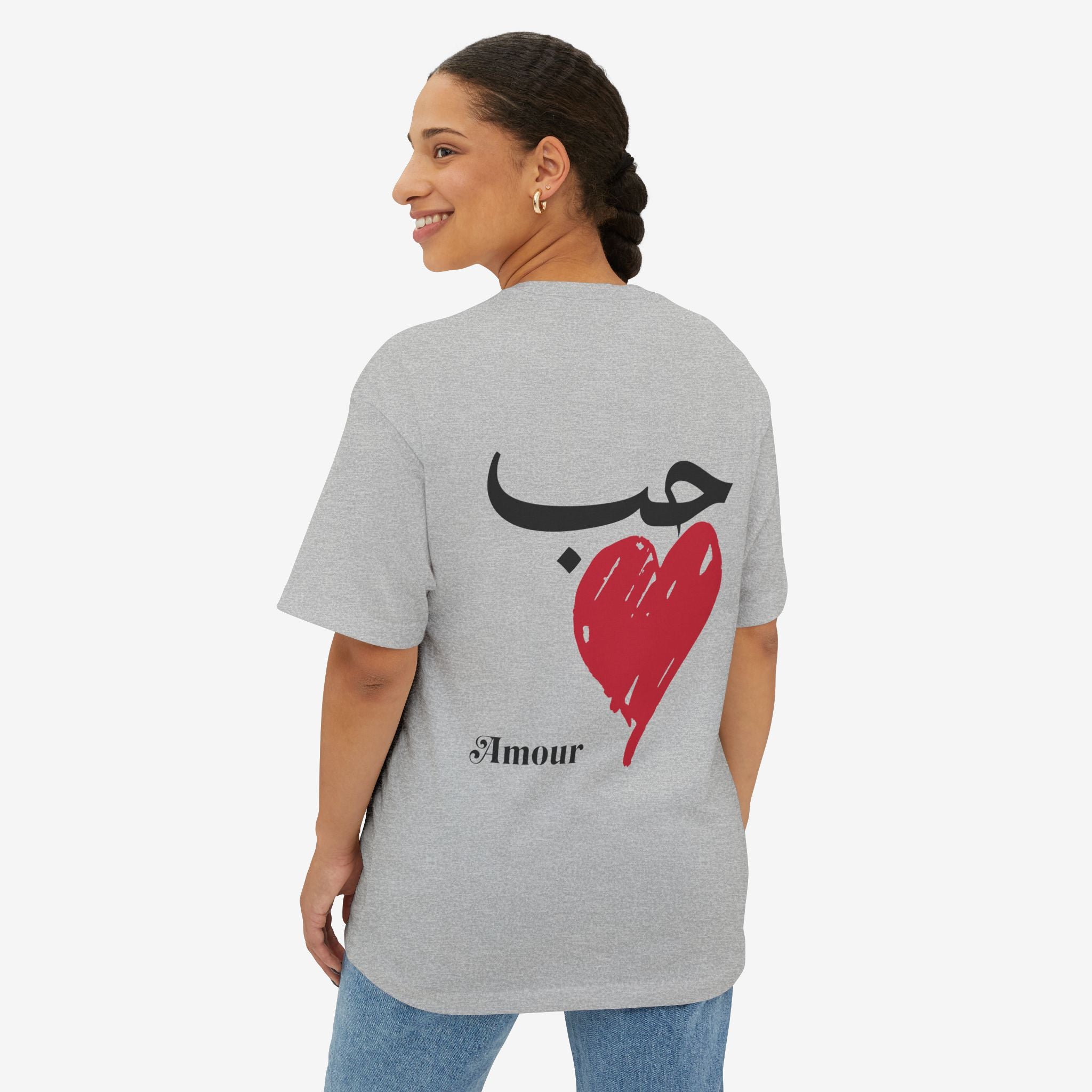 AMOUR HEART GRAPHIC T-SHIRT | BILINGUAL LOVE STATEMENT TEE